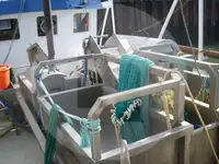 Chalutier à flottaison à vendre