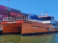Bateaux de travail à vendre