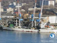 Navire frigorifique à vendre