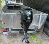 Bateaux de travail à vendre