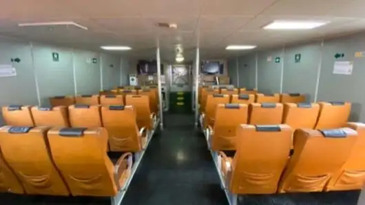 Bateau de transport d'équipage à vendre