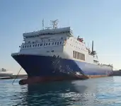 Navire frigorifique à vendre