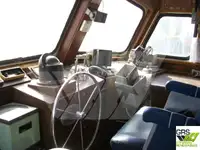 Bateaux de travail à vendre