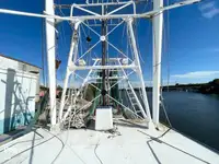 Chalutier à vendre