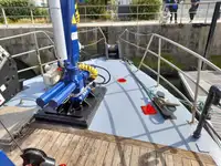 Bateaux de travail à vendre
