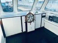 Bateaux de travail à vendre