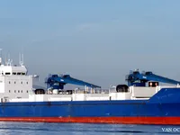 Navire frigorifique à vendre