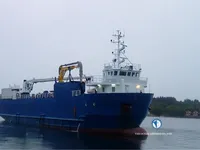 Navire frigorifique à vendre
