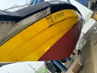 Bateau de transport d'équipage à vendre