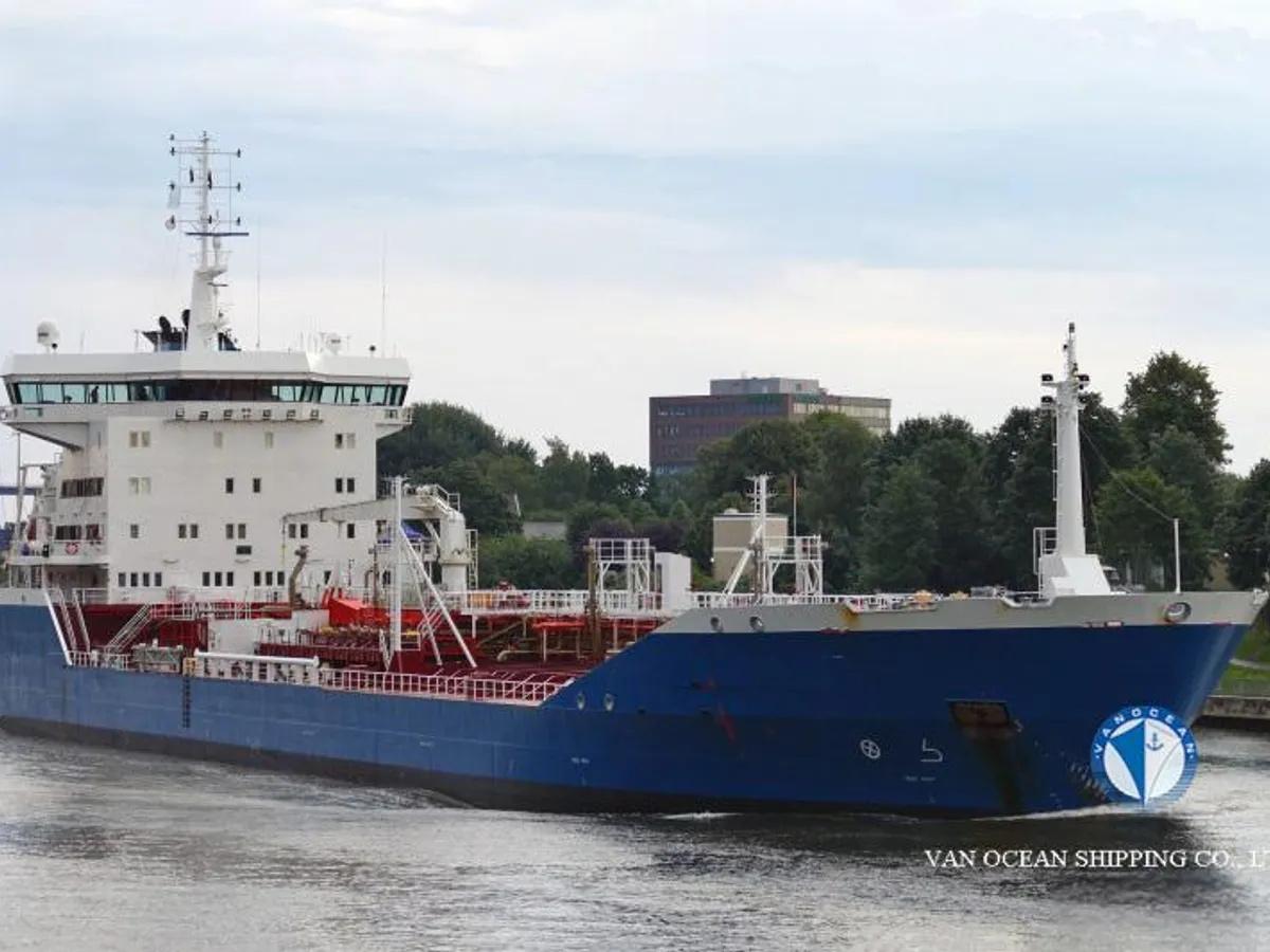 Pétrolier / chimiquier à vendre