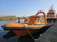Bateau pneumatique semi-rigide à vendre