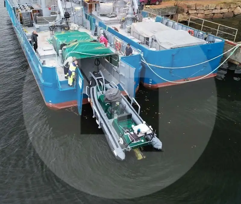 Bateau patrouilleur à vendre