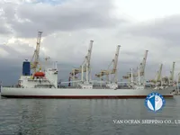 Navire frigorifique à vendre
