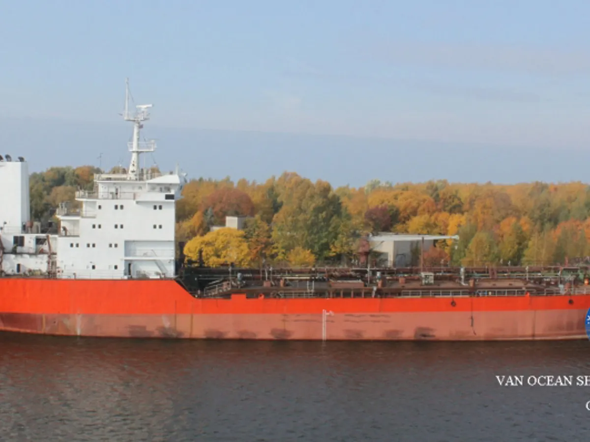 Pétrolier / chimiquier à vendre