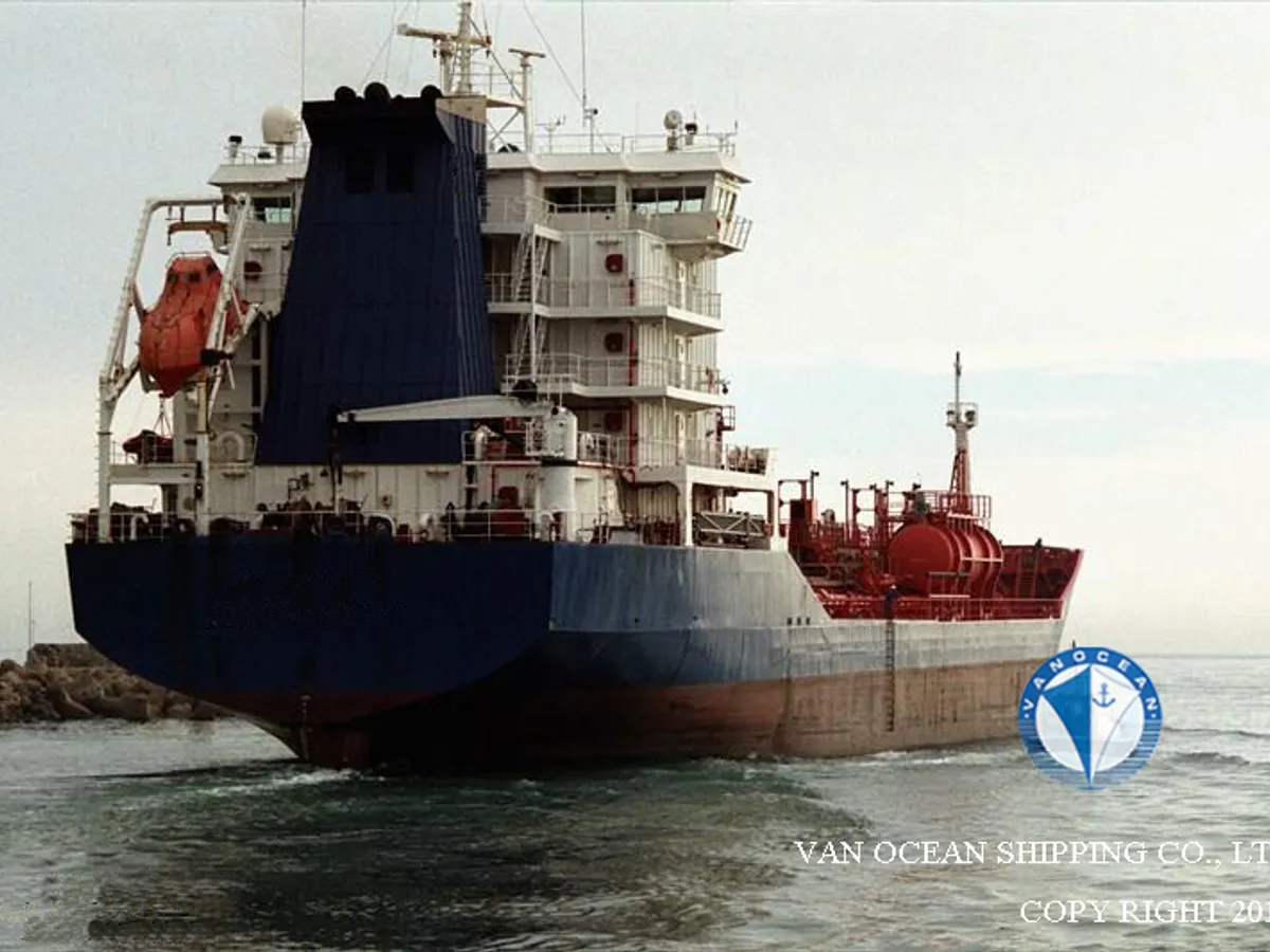 Pétrolier / chimiquier à vendre