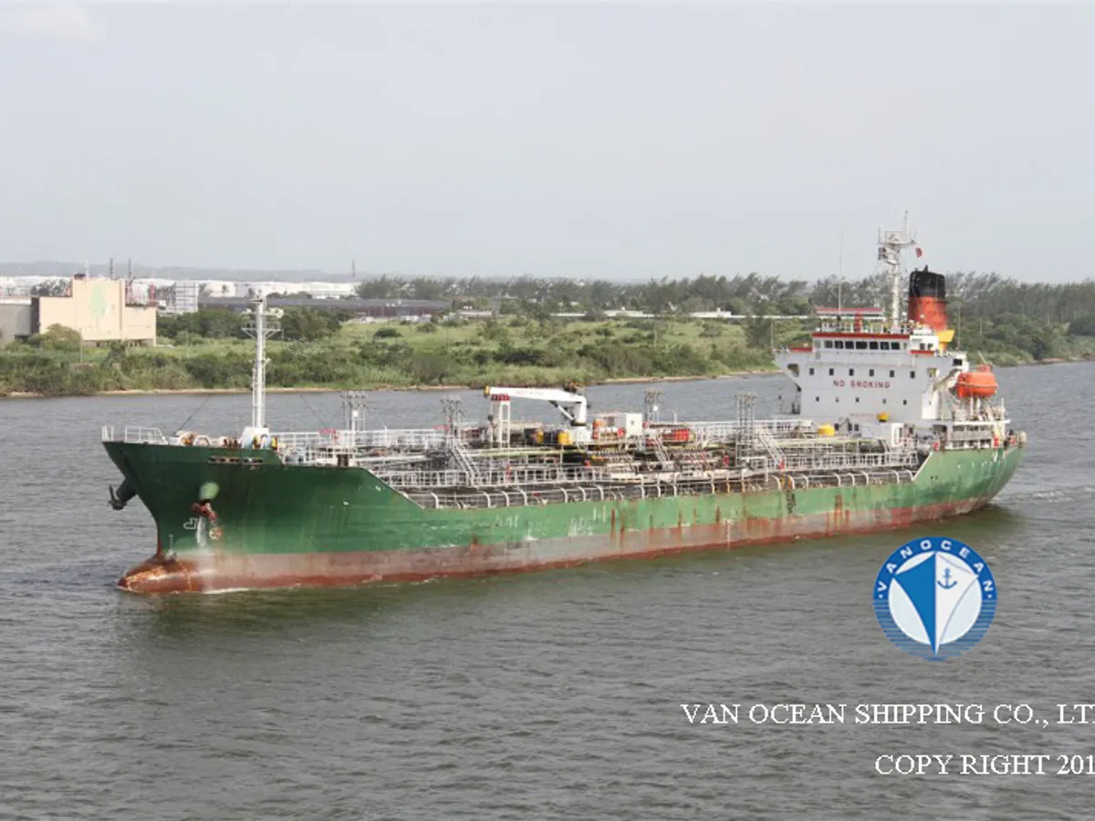 Pétrolier / chimiquier à vendre