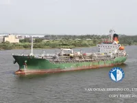 Pétrolier / chimiquier à vendre