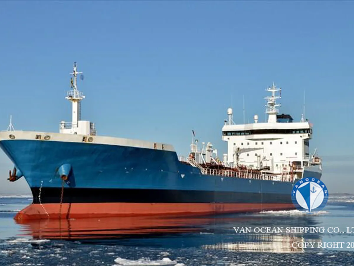 Pétrolier / chimiquier à vendre