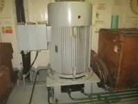 Navire frigorifique à vendre