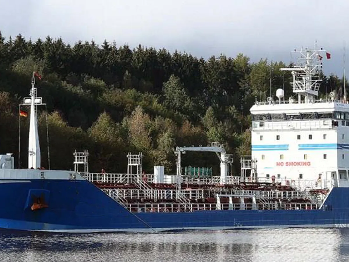 Pétrolier / chimiquier à vendre