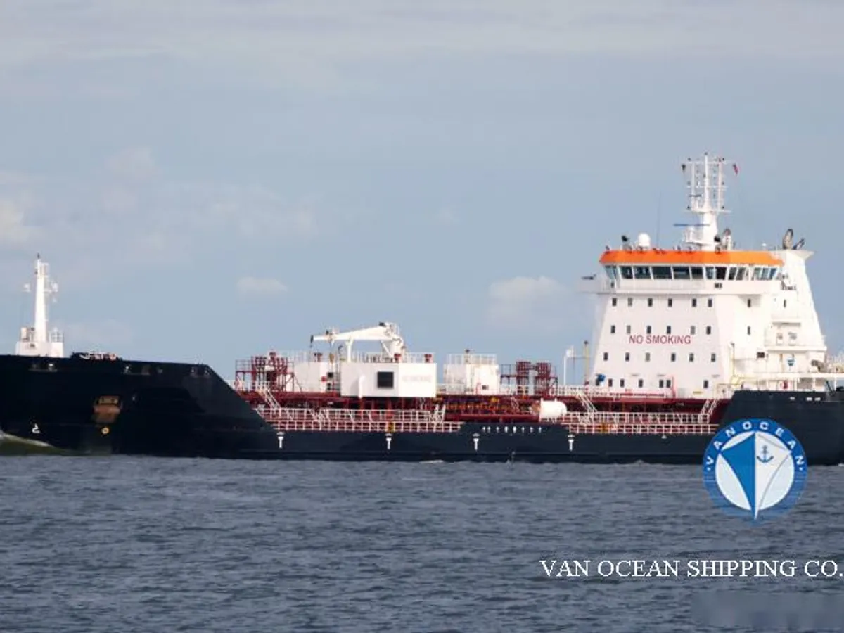 Pétrolier / chimiquier à vendre