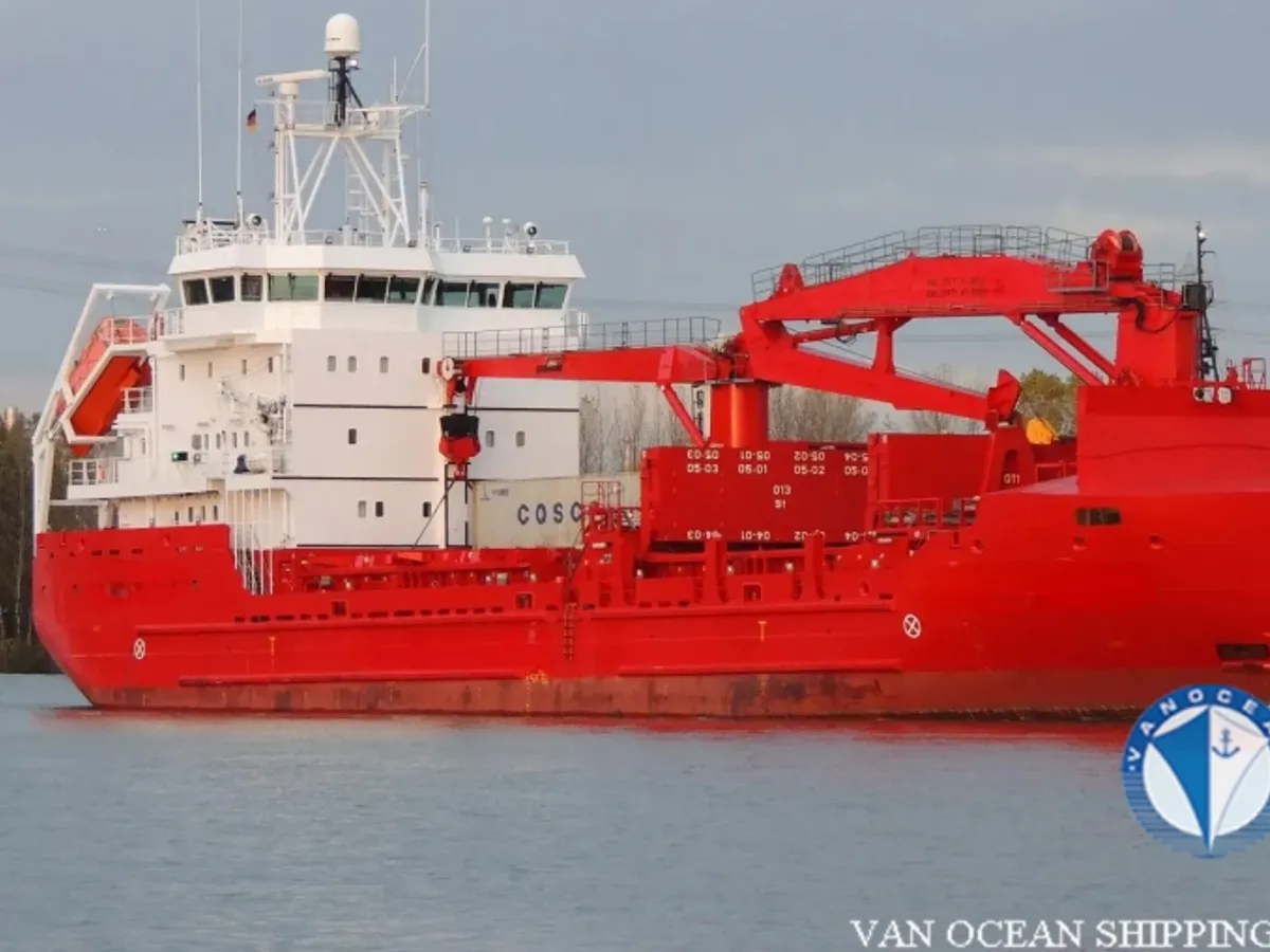 Navire frigorifique à vendre