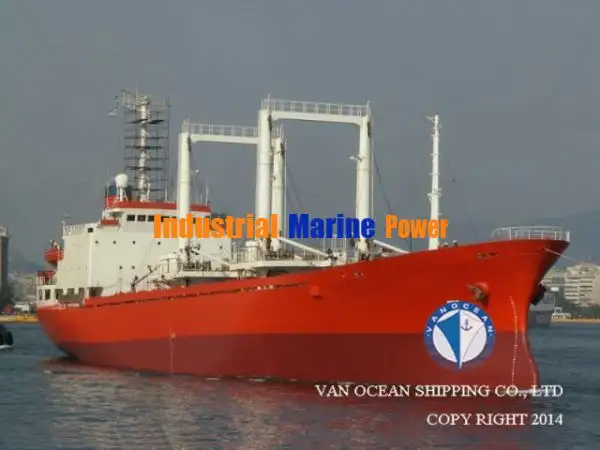 Navire frigorifique à vendre