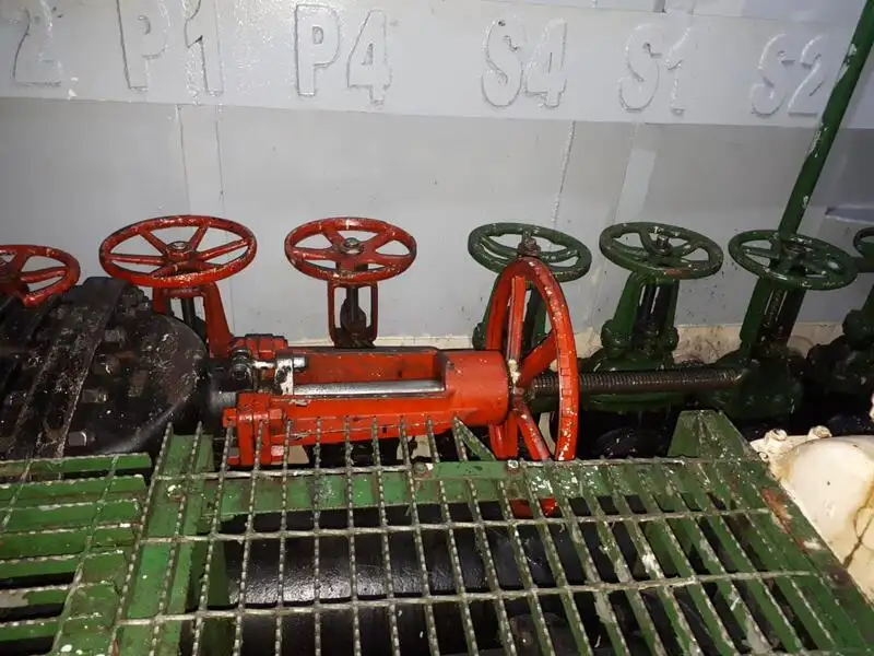Pétrolier / chimiquier à vendre