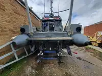 Navire d'arpentage à vendre