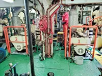 Navire de débarquement, citerne à vendre