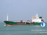 Pétrolier / chimiquier à vendre