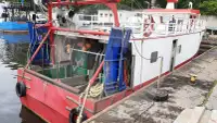 Navire transporteur de poissons vivants à vendre