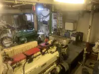 Bateaux de travail à vendre