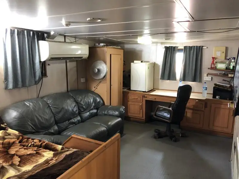 Chalutier à vendre