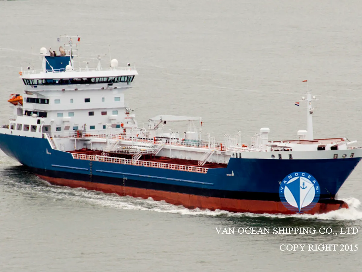 Pétrolier / chimiquier à vendre