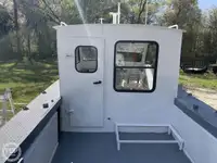Patrouilleur à vendre