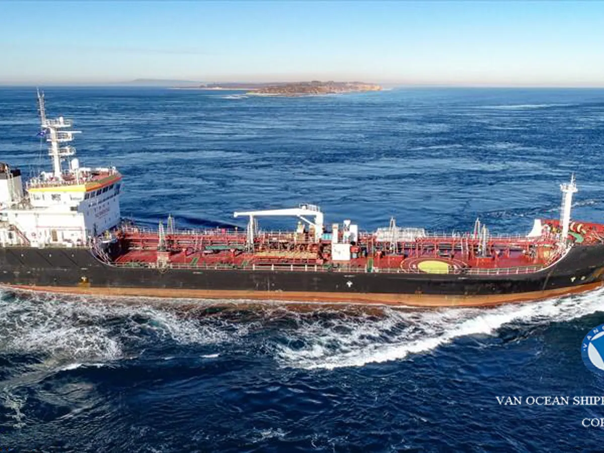 Pétrolier / chimiquier à vendre