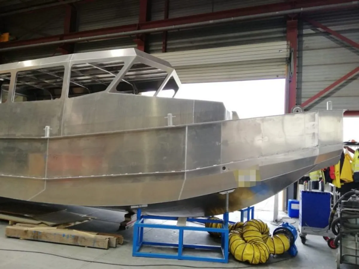 Bateau pilote à vendre