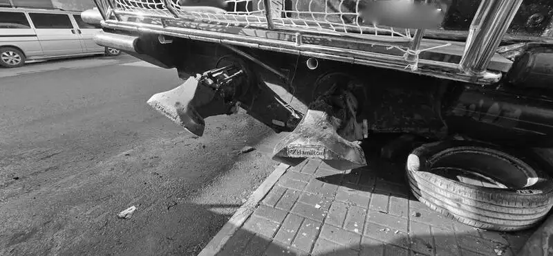 Bateau pilote à vendre
