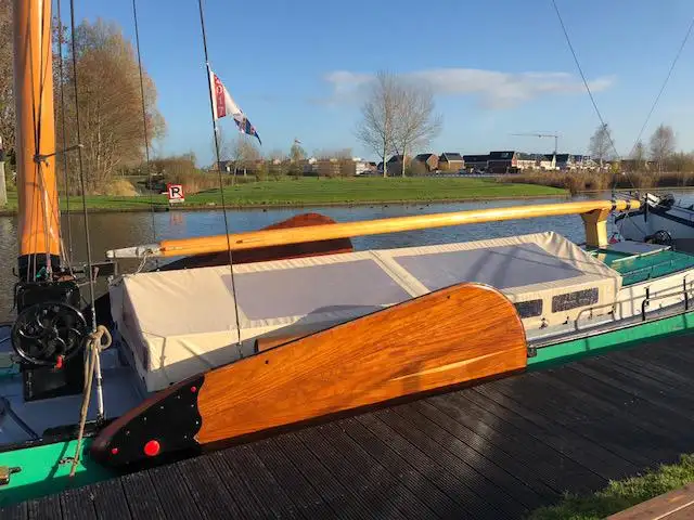 Péniche à vendre