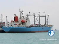 Navire frigorifique à vendre