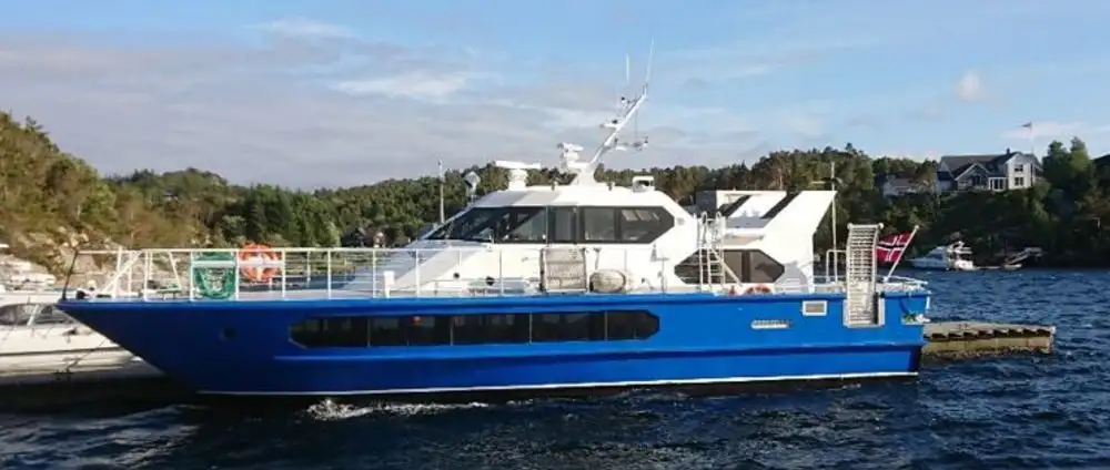 Navire-ferry à vendre