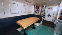 Bateau de transport d'équipage à vendre