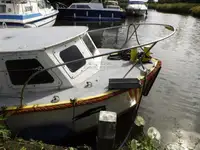 Bateaux de travail à vendre