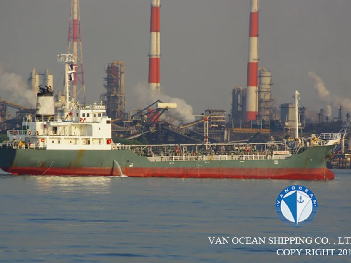 Pétrolier / chimiquier à vendre