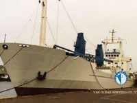 Navire frigorifique à vendre