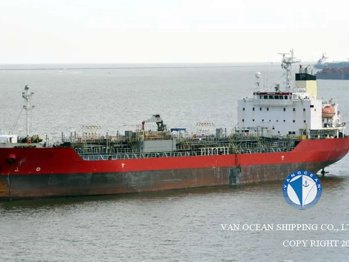 Pétrolier / chimiquier à vendre