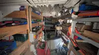 Navire d'arpentage à vendre
