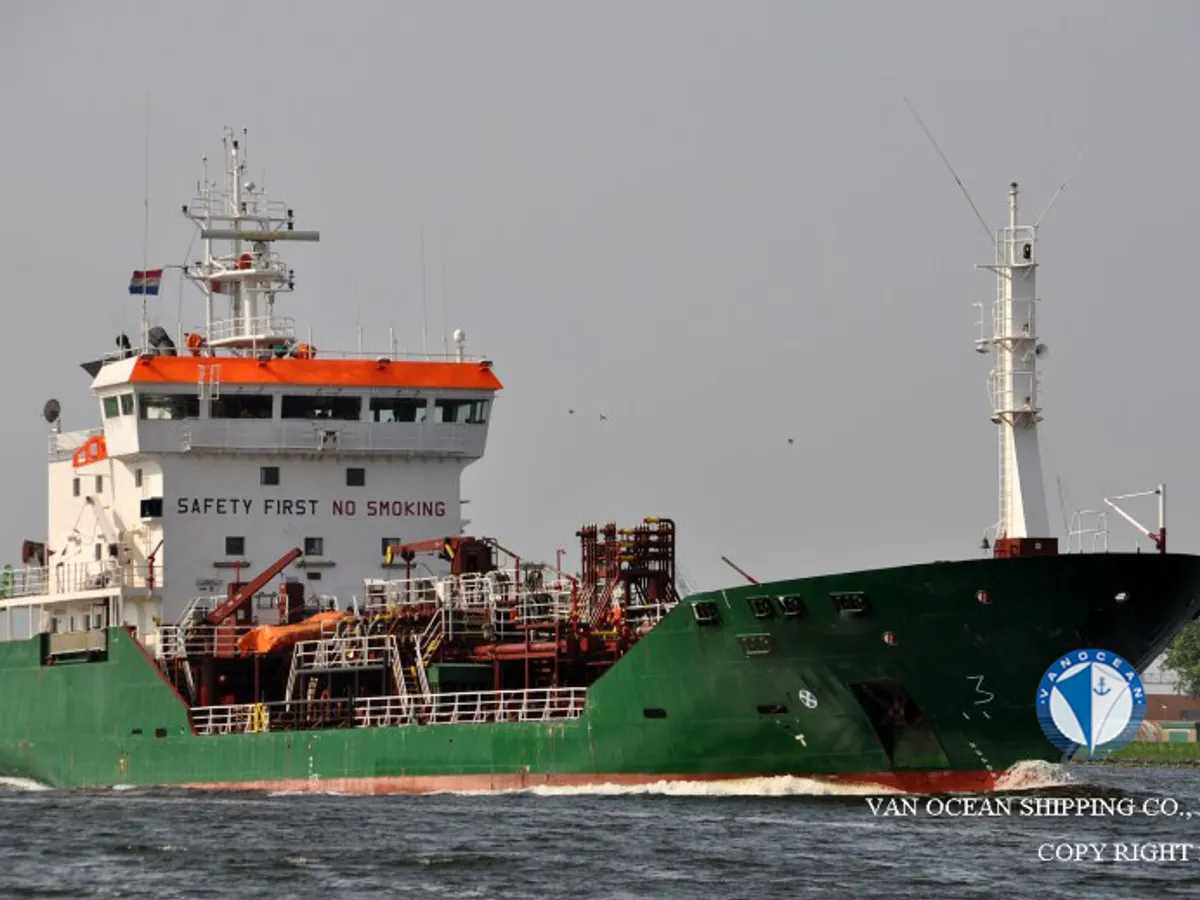 Pétrolier / chimiquier à vendre