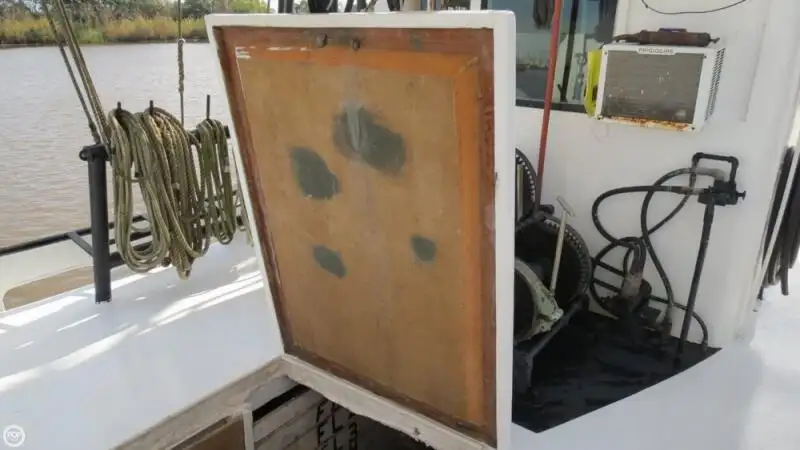 Chalutier à vendre